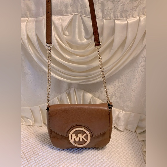 MICHAEL KORS - Picture 1 of 11
